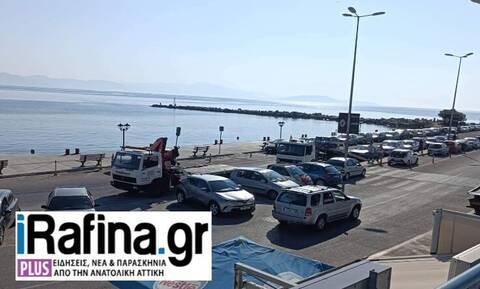 Επιχείρηση «σκούπα» στο λιμάνι της Ραφήνας – 4 γερανοί, δεν έμεινε ούτε πινακίδα