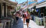Κικίλιας: «Αύξηση 17% στις αφίξεις στα νησιά του Αιγαίου το πρώτο επταήμερο του Αυγούστου