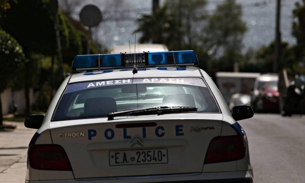 Συνελήφθη 40χρονη αλλοδαπή για κλοπές - Εξιχνιάσθηκαν τέσσερις κλοπές σε σπίτια στη Βούλα