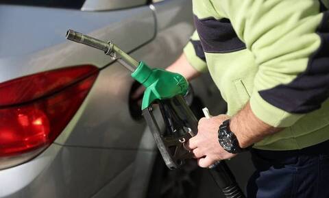 Fuel Pass 2: Συνεχίζονται οι αιτήσεις για την επιδότηση καυσίμων - Αναλυτικές οδηγίες