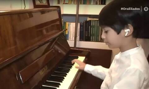 Εμμανουήλ Κοτσάκης: Ο μικρός πιανίστας με τις μεγάλες διακρίσεις - Είναι μόλις 7 χρονών