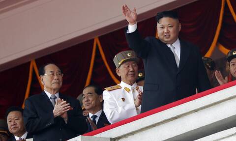 Κιμ Γιονγκ Ουν: Χτίζει οκτώ βίλες για αντιπερισπασμό - Θέλει να «μπερδέψει» τους δολοφόνους