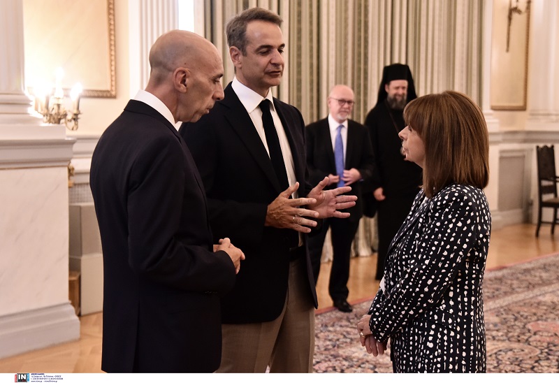 Ο Γιάννης Μπρατάκος με τον Πρωθυπουργό και την Πρόεδρο της Δημοκρατίας
