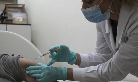 Παγώνη για τη γρίπη: «Δεν χρειάζεται πανικός - Οι πολίτες να εμβολιαστούν»