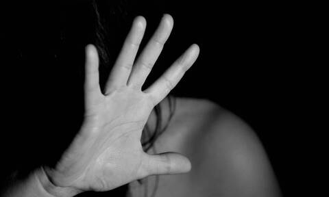 Δεκαεξάχρονη κατήγγειλε ομαδικό βιασμό μετά από πάρτι στο σπίτι ενός 19χρονου