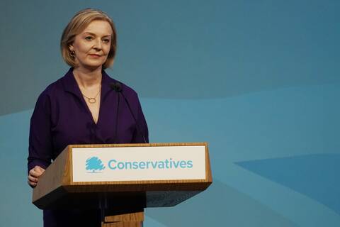 Η πρώτη δήλωση της Λιζ Τρας ως πρωθυπουργός της Βρετανίας: «Θα μειώσω τους φόρους»