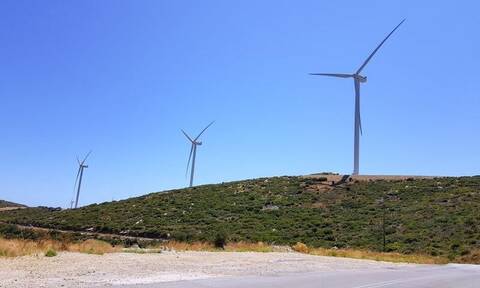 Κομισιόν: Εγκρίνει το ελληνικό μέτρο για την αποθήκευση ηλεκτρικής ενέργειας από ανανεώσιμες πηγές