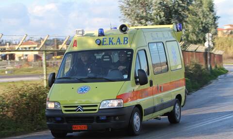 Κρήτη: «Βουτιά» 23χρονου από ταράτσα ενώ μιλούσε στο κινητό - Νοσηλεύεται σε σοβαρή κατάσταση
