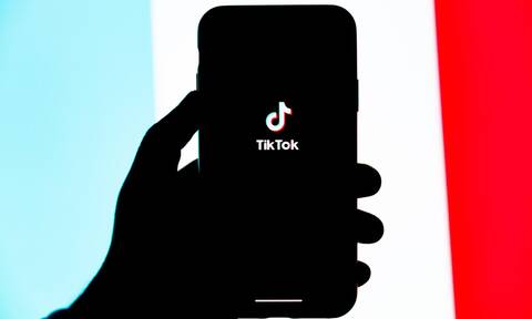 ΤikTok: Χάκερ «εισέβαλαν» στην πλατφόρμα και έκλεψαν τα στοιχεία δισεκατομμυρίων χρηστών