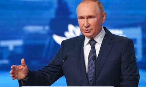 Μήνυμα Πούτιν στη Δύση: «Αποτύχατε, το μέλλον βρίσκεται στην Ασία»