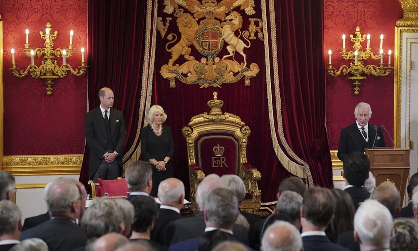Κάρολος: Και επίσημα βασιλιάς του Ηνωμένου Βασιλείου