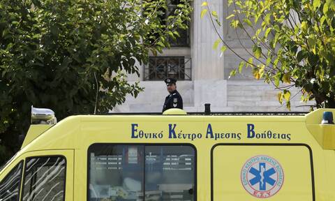 Παραλίγο τραγωδία στη Θεσσαλονίκη: Υπάλληλος του ΟΤΕ έπεσε από κολώνα και τραυματίστηκε