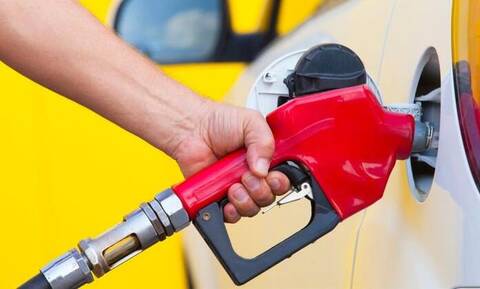 Κύπρος: Όλοι πάνε για βενζίνη στα Κατεχόμενα - 131 εκατ. τουρκικές λίρες τα έσοδα