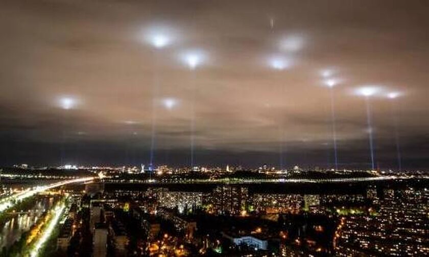 Ουκρανία: UFO πετούν στον ουρανό του Κιέβου - Τι αποκαλύπτει κυβερνητική έκθεση