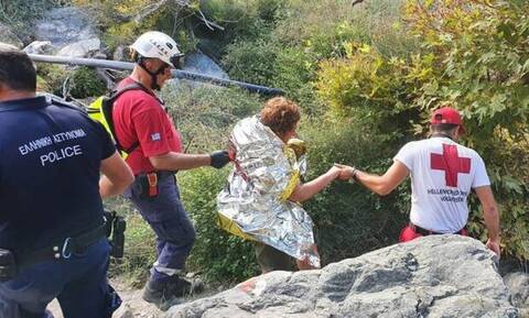 Κρήτη: Περιπετειώδης πεζοπορία για μία τουρίστρια – Τραυματίστηκε σε φαράγγι
