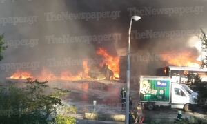 Μαγνησία: Φωτιά σε βιομηχανική περιοχή στον Βόλο