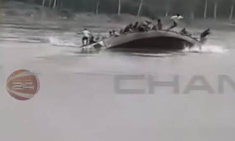 Τραγωδία στο Μπαγκλαντές: Τουλάχιστον 51 νεκροί από το ναυάγιο σε ποταμό (video)