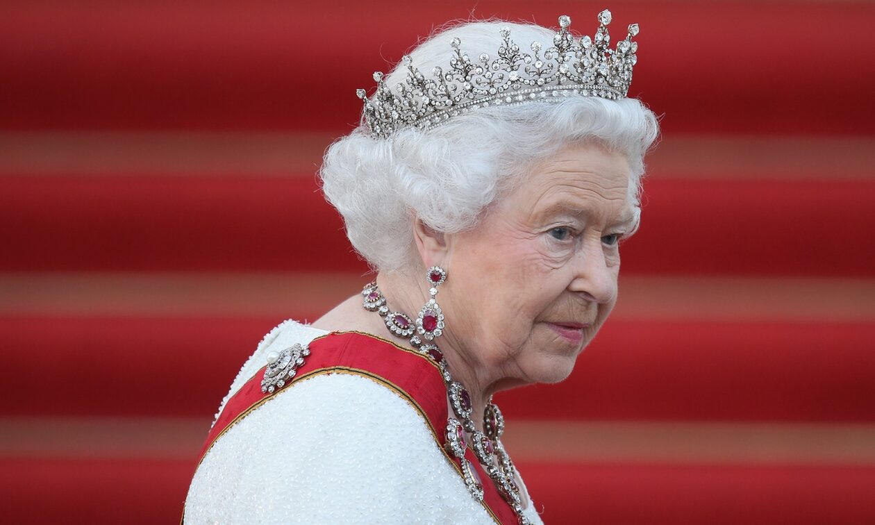 Βασίλισσα Ελισάβετ: Μυστήριο με τη ληξιαρχική πράξη θανάτου της -Γιατί δεν τη δίνουν στη δημοσιότητα
