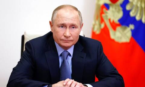Ο Βλαντίμιρ Πούτιν αναγνώρισε τη Ζαπορίζια και τη Χερσώνα ως ανεξάρτητα κράτη