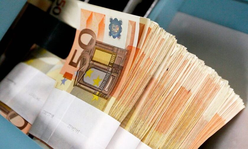 Πρόσθετα φορολογικά έσοδα 1,5 δισ. ευρώ προβλέπει για το 2023 το προσχέδιο Προϋπολογισμού
