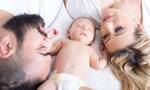 Μίνι νομοσχέδιο: «Μπόνους» στην άδεια μητρότητας - Πώς επηρεάζει και τον πατέρα