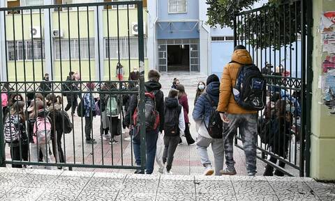 Αγρίνιο: Άγριο επεισόδιο σε Λύκειο - Μαθητές χτύπησαν καθηγητές