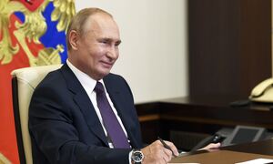 Γενέθλια για τον Πούτιν: Αυτοί οι ηγέτες του ευχήθηκαν για τα 70 χρόνια