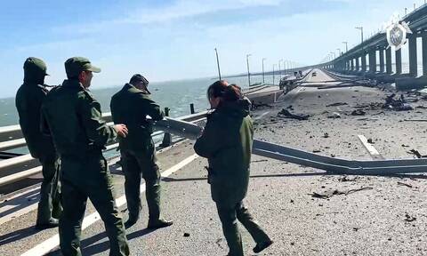 Αποκαταστάθηκε η περιορισμένη κίνηση των οχημάτων στη γέφυρα της Κριμαίας