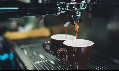 Ακριβό μου... καφεδάκι: Μεγάλες αυξήσεις στην τιμή του καφέ σε όλη την Ευρώπη