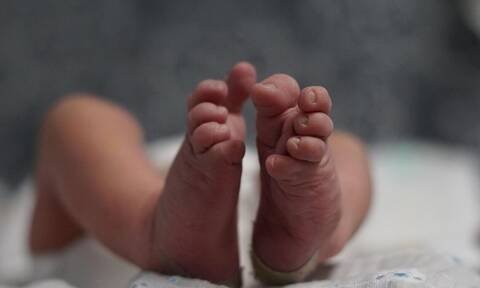 Θρήνος στον Βόλο: Νεκρό νεογέννητο αγοράκι - Ευθύνες στους γιατρούς ζητάει ο πατέρας του βρέφους