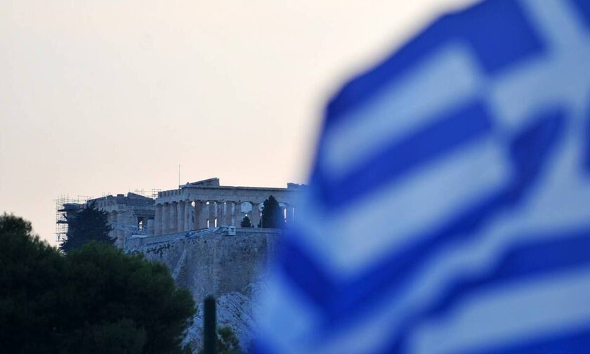 Μείωση χρέους, μείωση δαπανών και αύξηση πρωτογενών πλεονασμάτων προβλέπει το ΔΝΤ για την Ελλάδα
