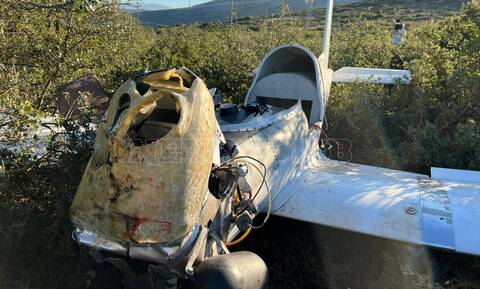 Το Newsbomb.gr στο σημείο της πτώσης αεροσκάφους - Νεκρός ο πιλότος