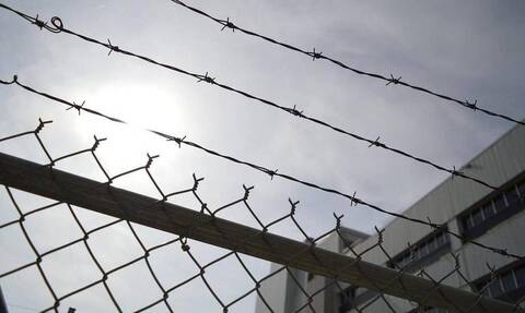Χανιά: Εκρηκτική η κατάσταση στις φυλακές - Κρατούμενοι έκαψαν ρούχα