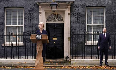 Βρετανία: Οι 6 «μνηστήρες» για την πρωθυπουργική καρέκλα της Τρας