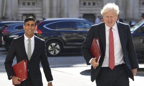 Βρετανία: Έκανε πίσω ο Τζόνσον – Φαβορί για την πρωθυπουργία ο Σούνακ