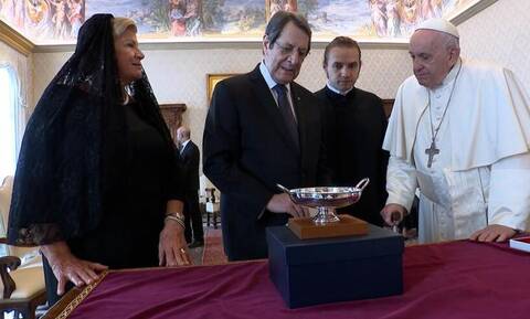 Με το Περιδέραιο του Τάγματος Πάπα Πίου τιμήθηκε ο Αναστασιάδης