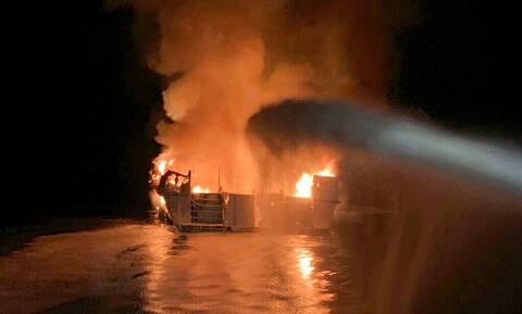 Θεσσαλονίκη: Φωτιά σε δυο σκάφη στη Θέρμη