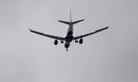 Πορτογαλία: Προσγείωση αεροπλάνου κόβει την ανάσα λόγω ισχυρών ανέμων