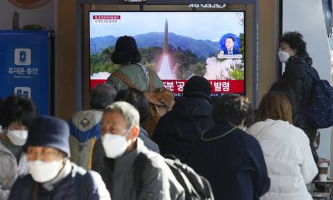 Η Β. Κορέα εκτόξευσε βαλλιστικό πύραυλο – Πέρασε πάνω από την Ιαπωνία