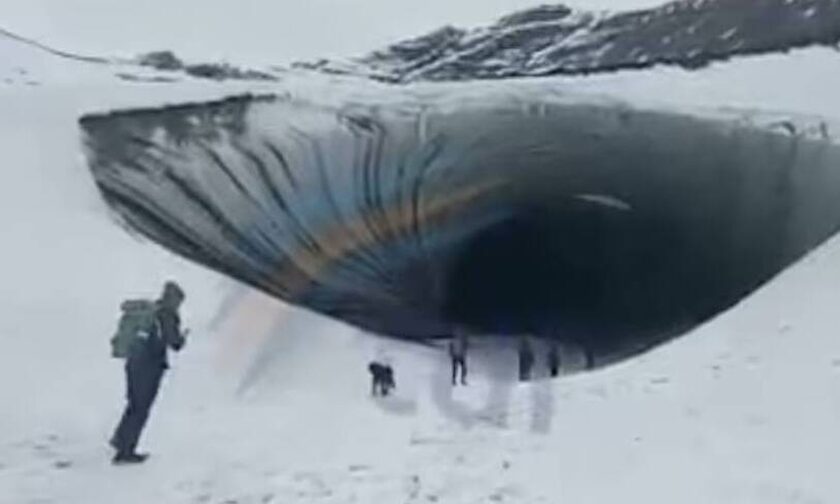 Αργεντινή: Νεκρός τουρίστας μετά από αποκόλληση πάγου σε σπηλιά