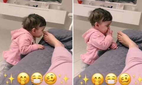 Ξεκαρδιστικό βίντεο με νήπιο που μυρίζει τα πόδια της μαμάς