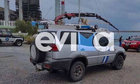 Εύβοια: Αυτοκίνητο έπεσε στη θάλασσα στον Κάραβο Αλιβερίου