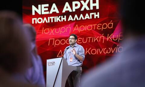 Ηλιόπουλος: Έσπασε τα κοντέρ γελοιότητας ο κυβερνητικός εκπρόσωπος
