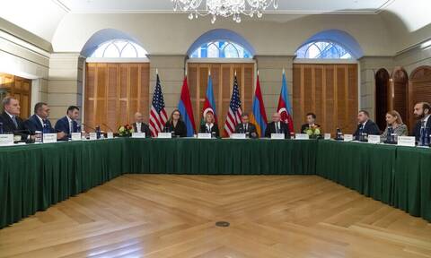 Αρμενία - Αζερμπαϊτζάν συμφώνησαν να επισπεύσουν τις διαπραγματεύσεις