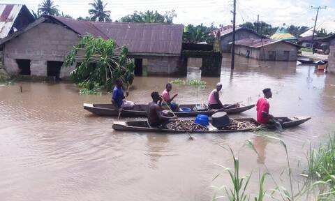 Guardian: Υπό τον κίνδυνο λιμού 25 εκατ. Νιγηριανοί λόγω πλημμυρών