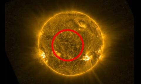 Τι είναι το «ηλιακό φίδι» που κατέγραψε το Solar Orbiter (pics-vid)