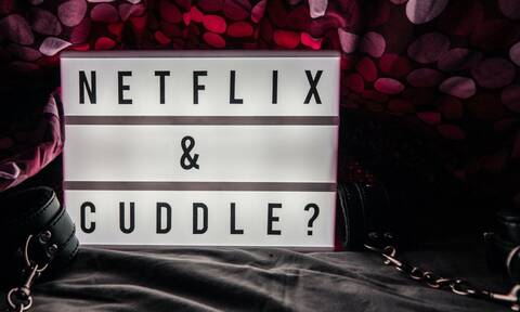 Netflix: Πώς θα πετάξεις όποιον θες από τον λογαριασμό σου
