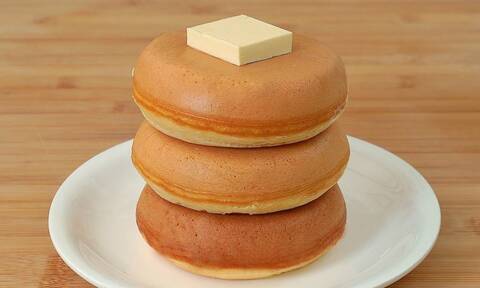 Συνταγή για αφράτα σπιτικά pancakes