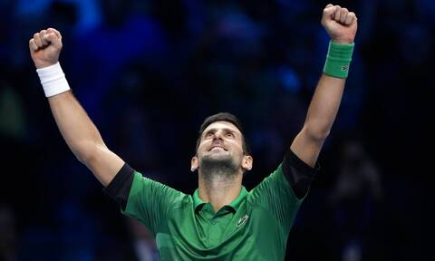 Νόβακ Τζόκοβιτς: Κατέκτησε τα ATP Finals κι «έπιασε» τον Φέντερερ!