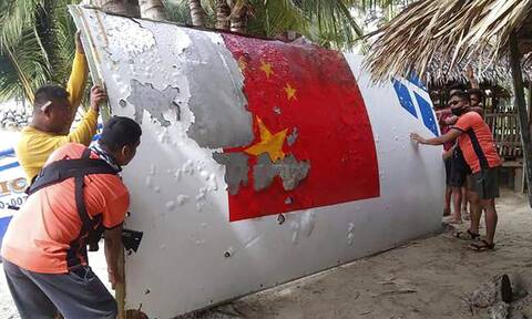 Κίνα: Κατέσχεσε συντρίμμια πυραύλων από πλοίο των Φιλιππίνων